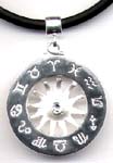 Wholesale desingers jewelry, wheel metal pendant with cz central inalid 