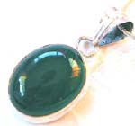 Wholesale costume jewelry, an oval  shape jade pendant in sterling silver
