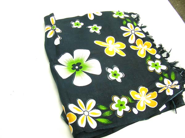 Garment outlet importer, Spring flower print, black indonesian pareo wrap