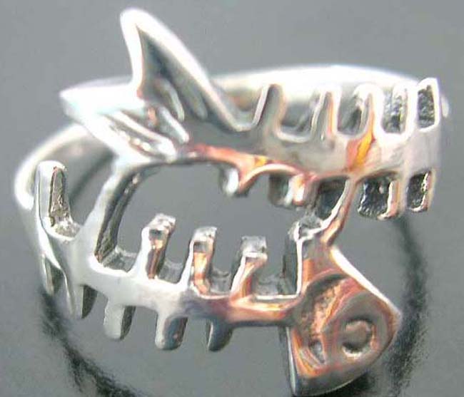 Fun fashion accessories, hot designer wear, fishbone jewelry, cool rings, sterling silver, teen collectibles      