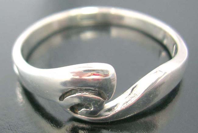 Flashing jewelry, ladies quality silver, sterling silver, handcrafted rings, birthday gift ideas, designer accessory      