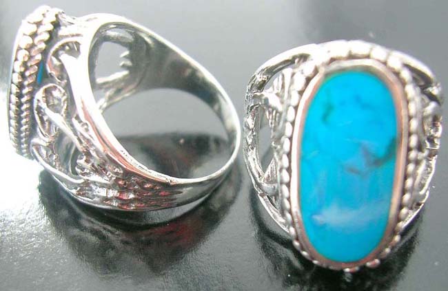 Costume jewelry, aquamarine gems, sterling silver rings, womens vintage jewels, handcrafted gifts, party wear accessory