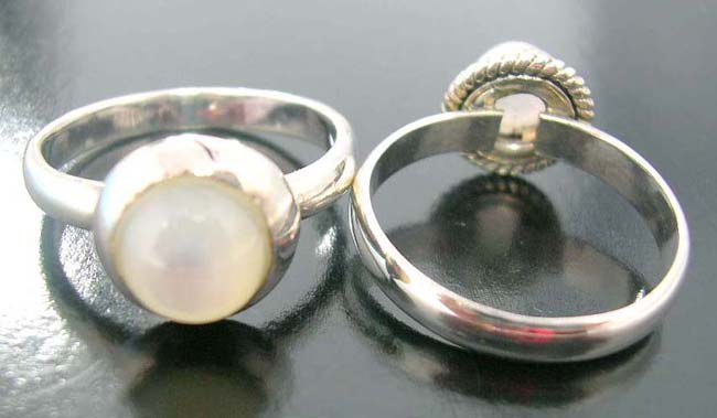 Fancy gemstone styles, vintage jewelry, handcrafted rings, sterling silver gift, flashing accessories, hot designs, womens wear