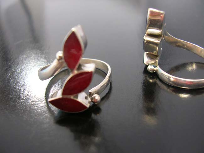 Ruby gemstones, hot style jewelry, handcrafted accessories, unique rings, sterling silver fashions, ladies premier collectibles