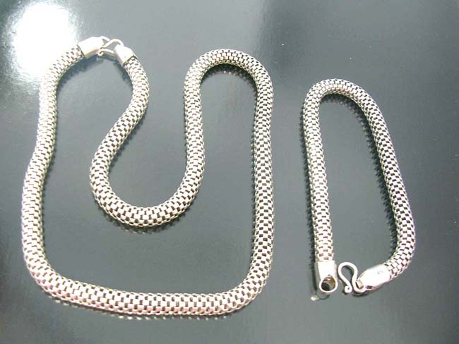 Sterling silver jewelry, trendy necklaces, designer bracelets, new age design jewelry set, hot fashion accessories