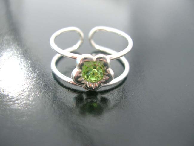 Garden flower inspiration, womens summer jewelry, silver styles, birthstone rings, handcrafted toe rings, sexy spring apparel