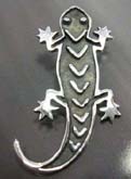 'V' shape on body gecko  sterling silver pendant