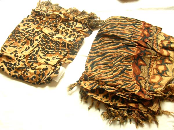 Warehouse retail market, Animal print designed artwear bali sarong